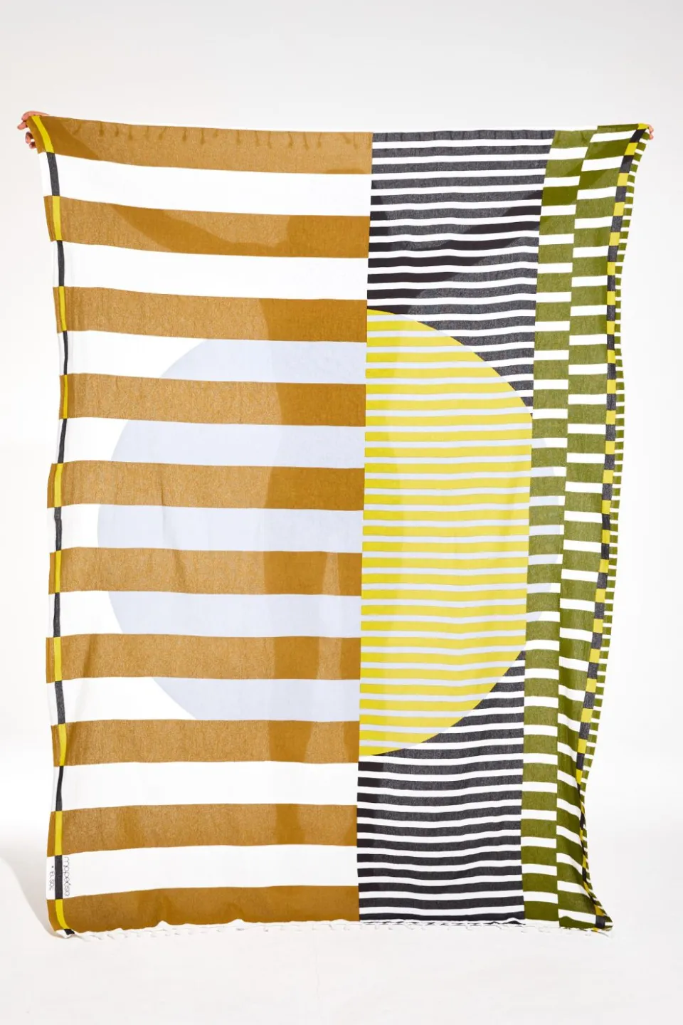 Outlet Mapoésie Drap De Plage Sol Kaki
